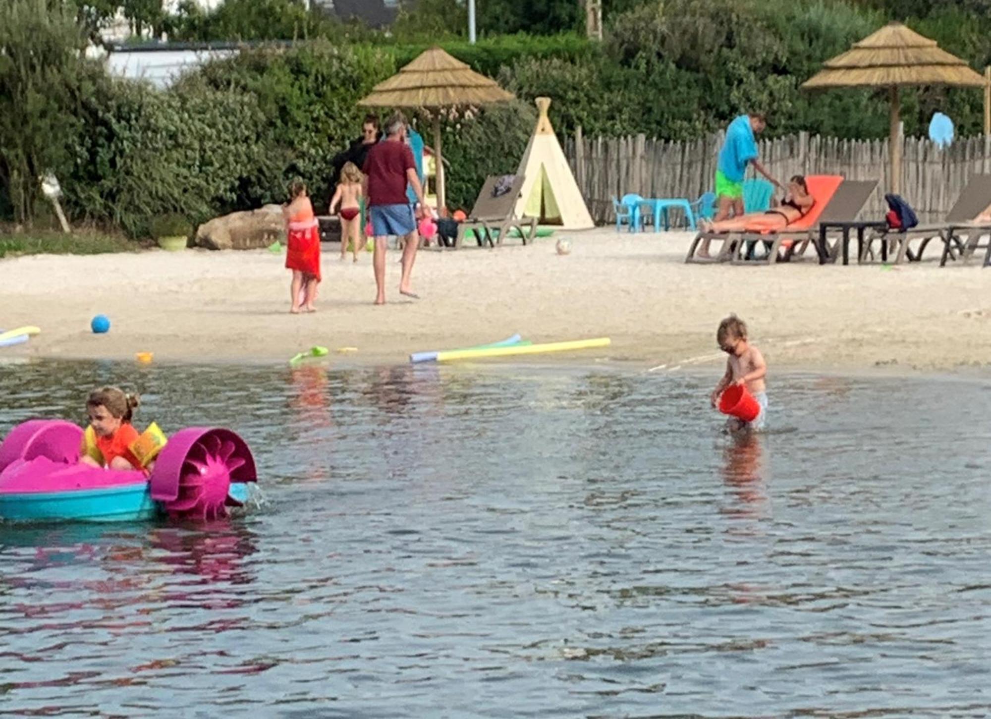 Camping Paradis Le Moulin Des Oies Belz Екстер'єр фото